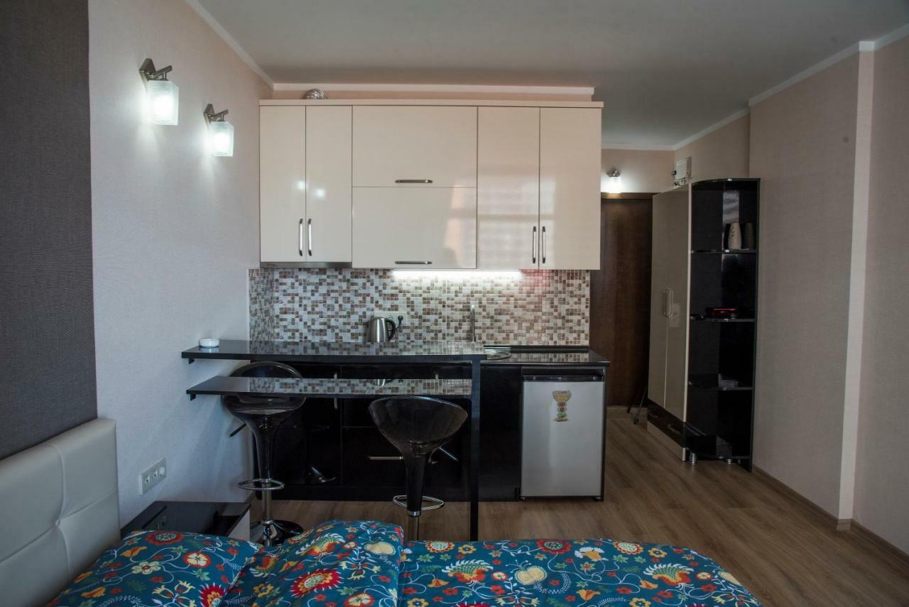 Orbi Sea Towers Apartments Batumi Exterior photo