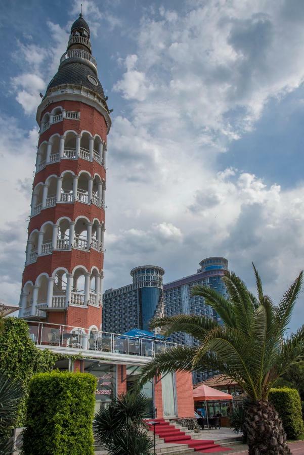 Orbi Sea Towers Apartments Batumi Exterior photo