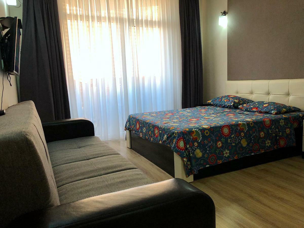 Orbi Sea Towers Apartments Batumi Exterior photo